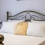 Hara's Cozy With Private Parking Διαμέρισμα Rhodes City